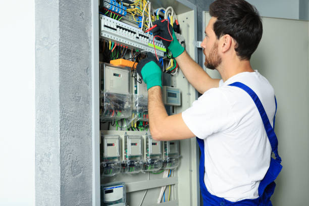 Best Circuit Breaker Repair  in Ttapoisett Center, MA